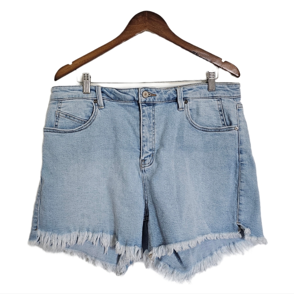 KanCan Denim Fringe Jean Shorts